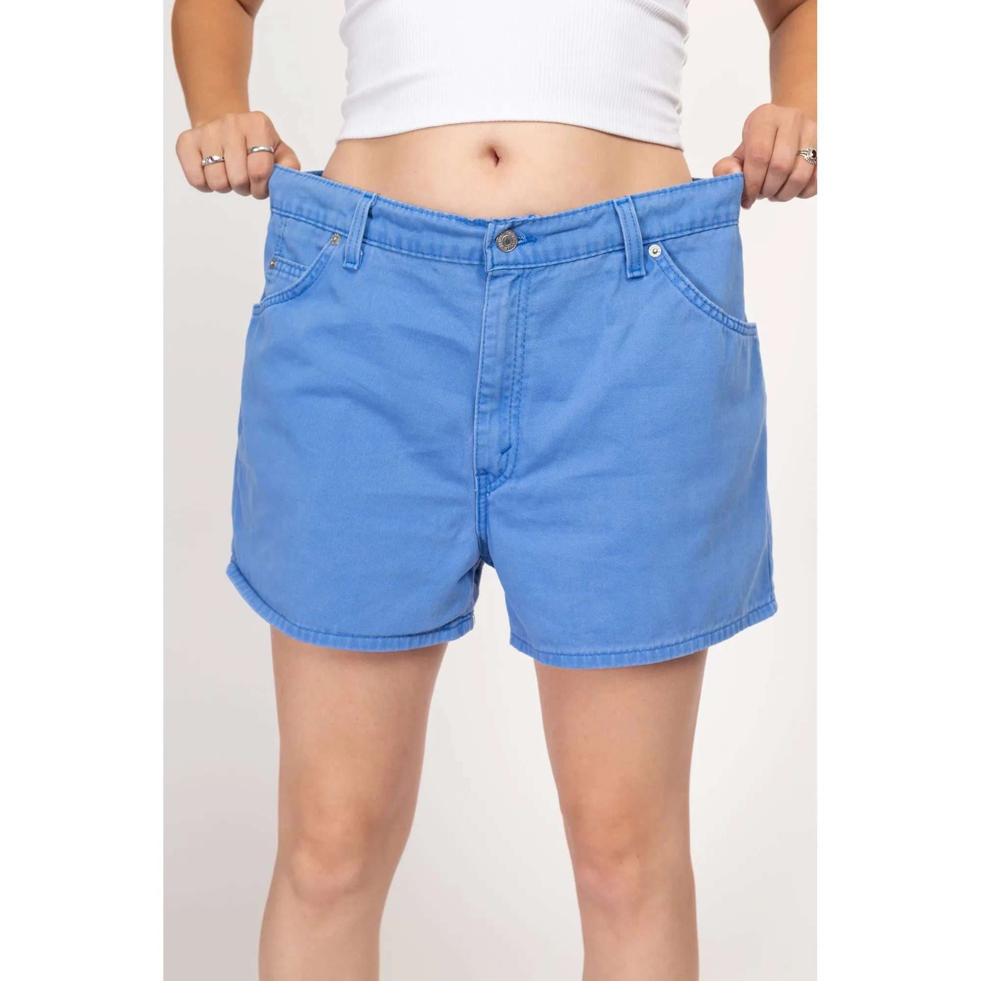 Large 90s Levis Cornflower Blue Loose Fit Shorts 34"