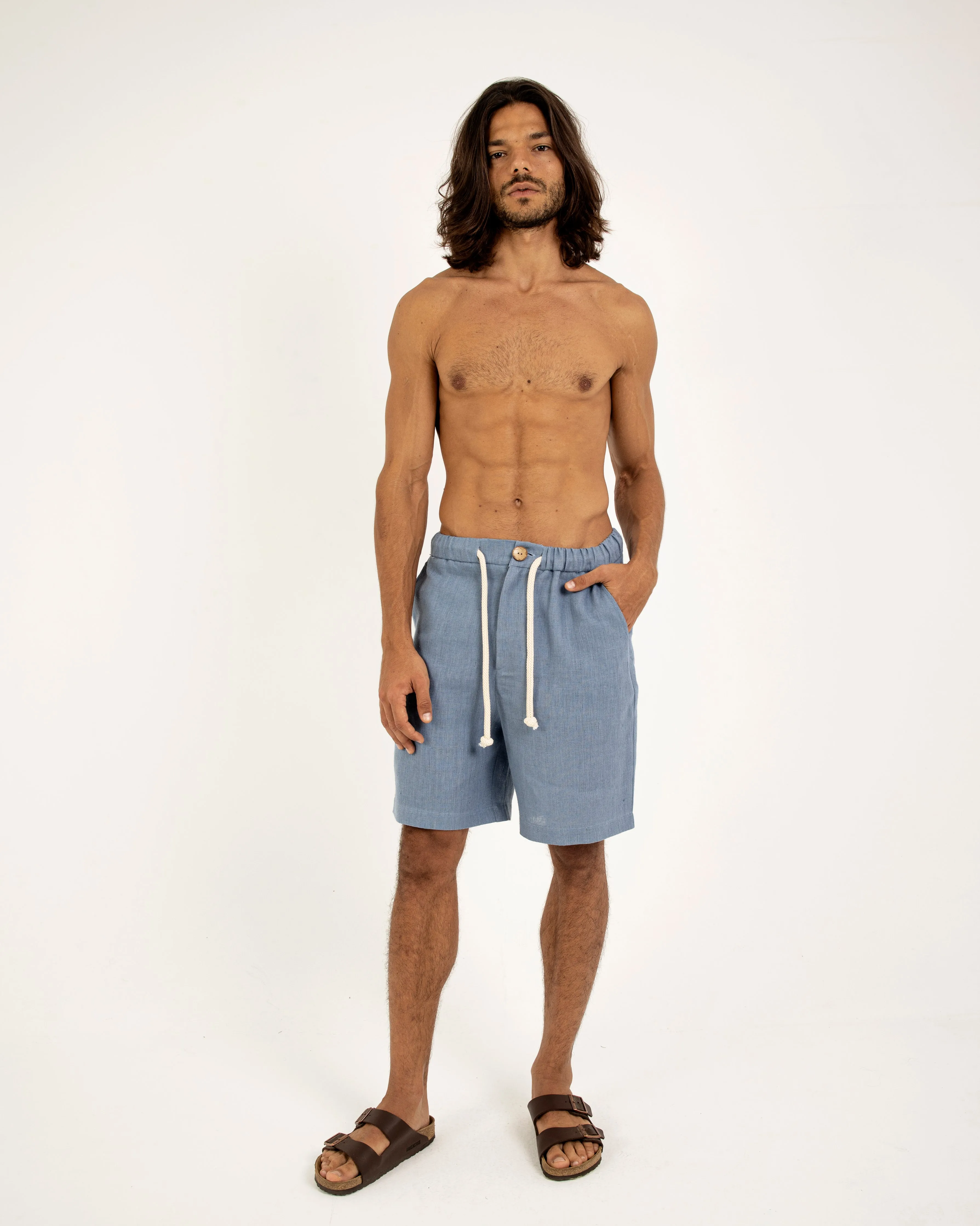 LOOSE-FIT LINEN SHORTS